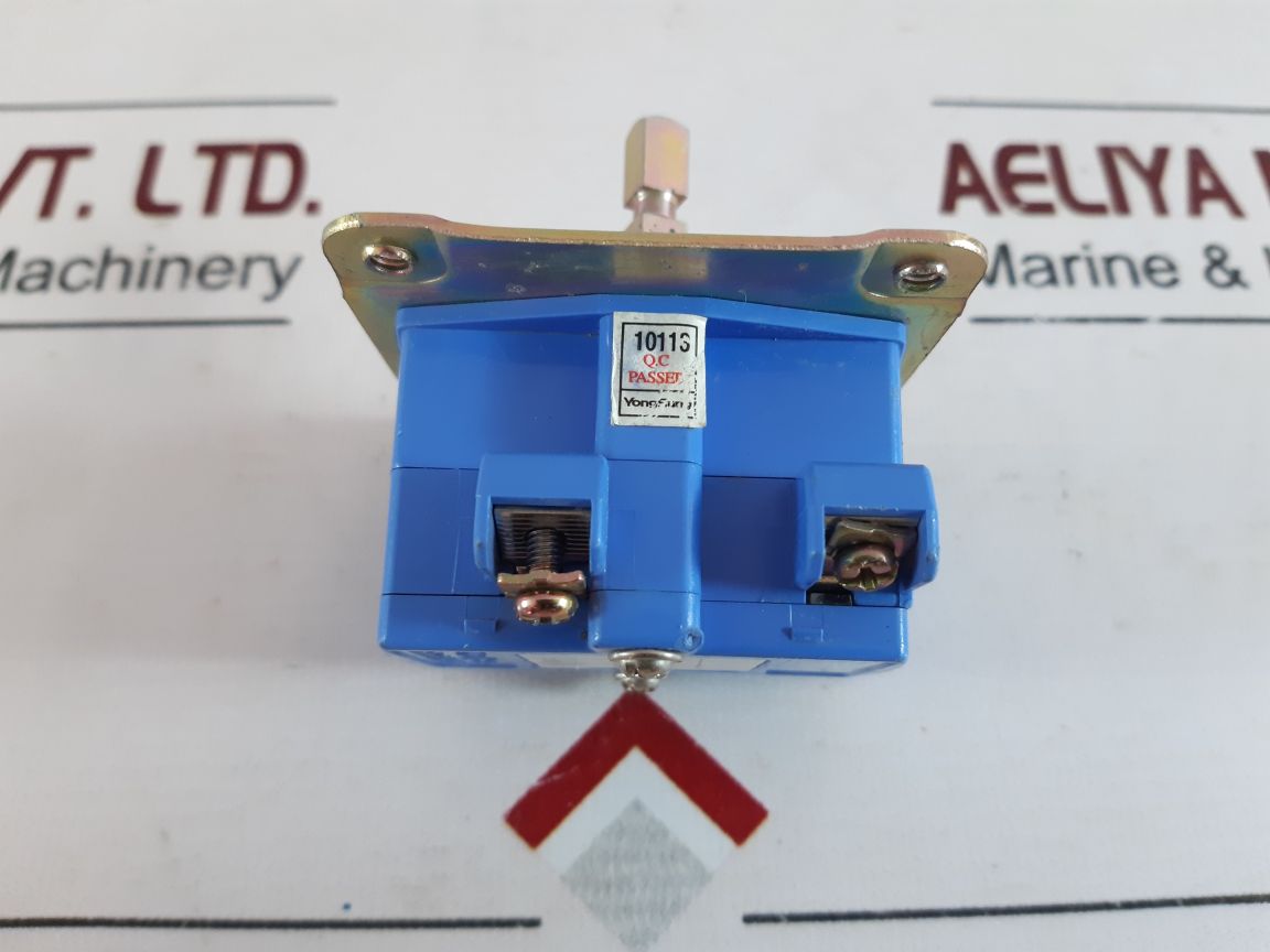 Yongsung C2101 Cam Switch