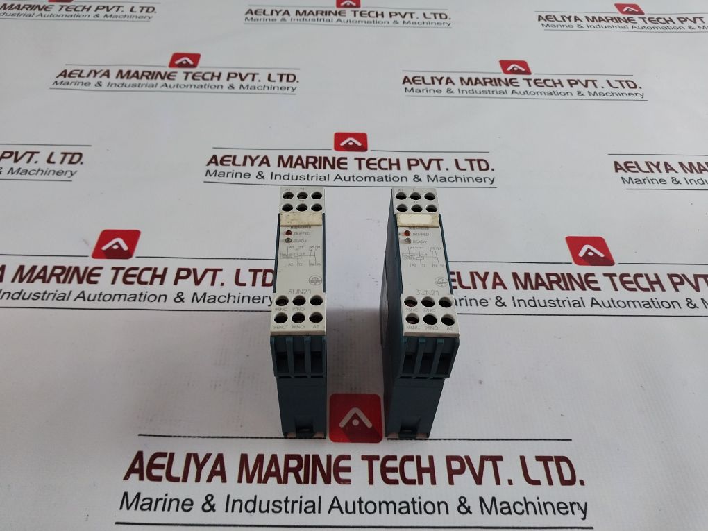 Siemens 3un2100-0an7 Motor Thermistor Module - Image 5