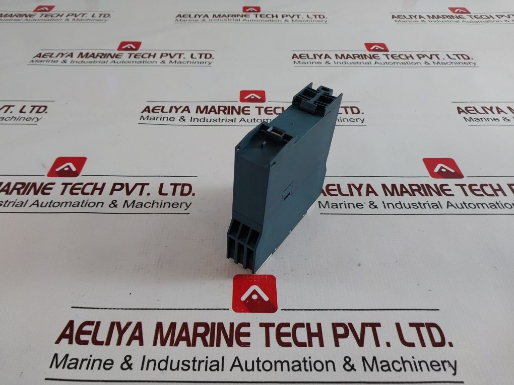 Siemens 3un2100-0an7 Motor Thermistor Module - Image 4