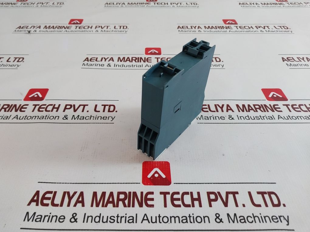 Siemens 3un2100-0cn7 Thermistor Tripping Unit - Image 4