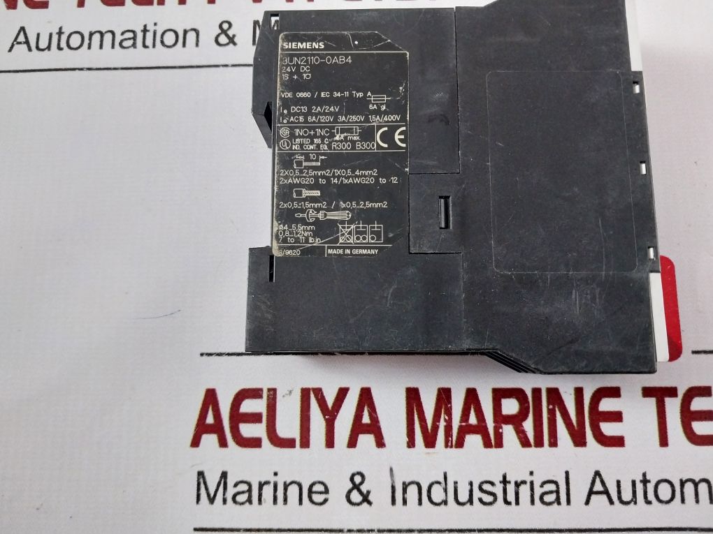 Siemens 3un2110-0ab4 Thermistor Protection Relay - Image 5