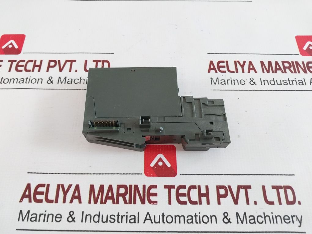 Siemens Simatic S7 6es7 132-4hb01-0ab0 Digital Output Module - Image 6