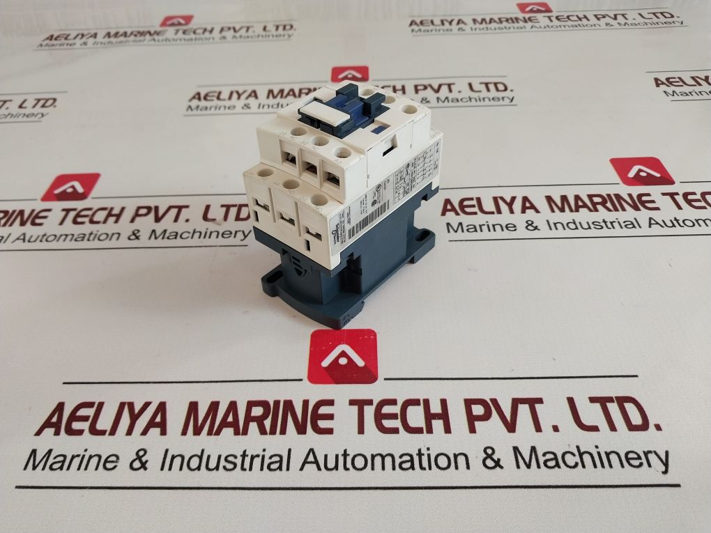 Telemecanique Schneider Cad32 Control Relay 690v - Image 4