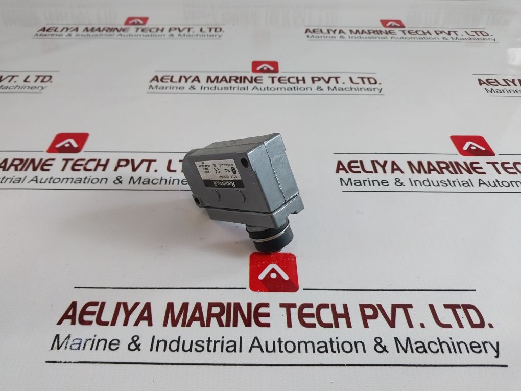 Honeywell Bze7-2rn-pg Limit Switch - Image 4