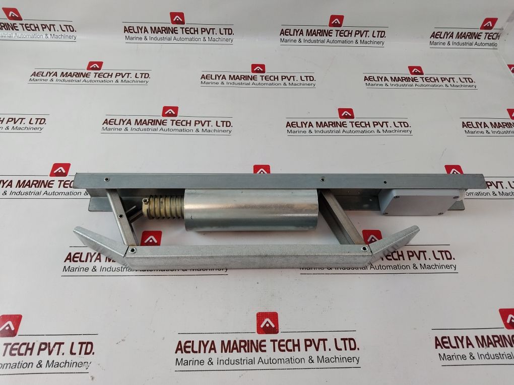 Emt18 230v Ac Retiring Cam Unit - Image 4