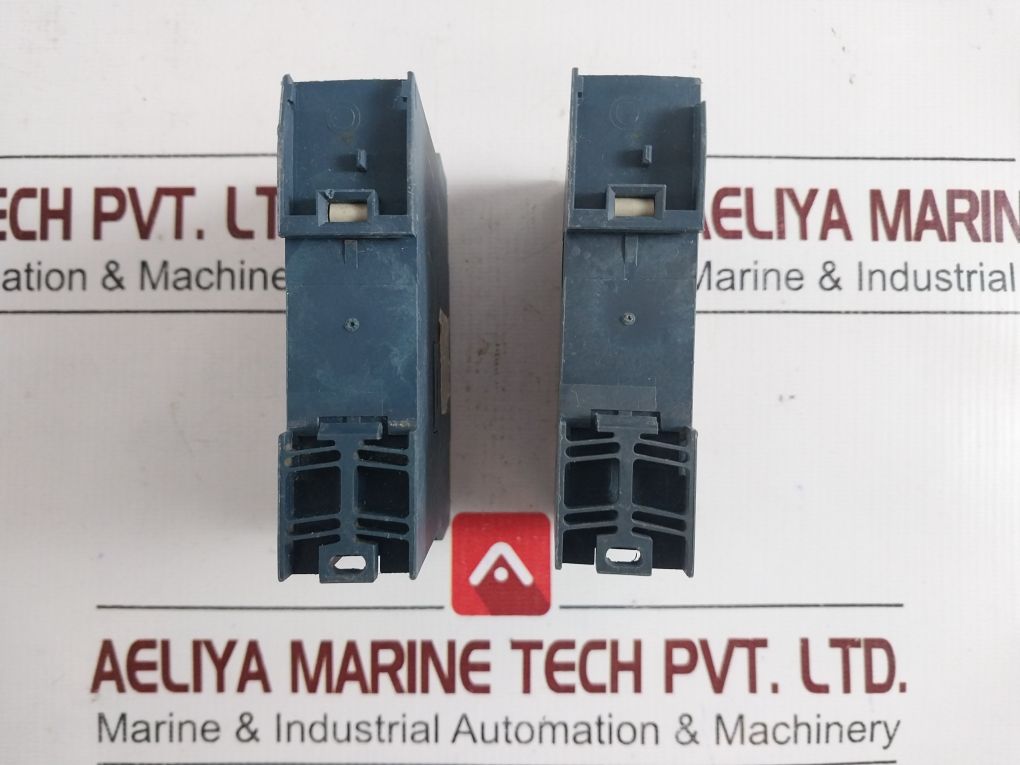 Siemens 3un2100-0an7 Thermistor Protection Relay - Image 3