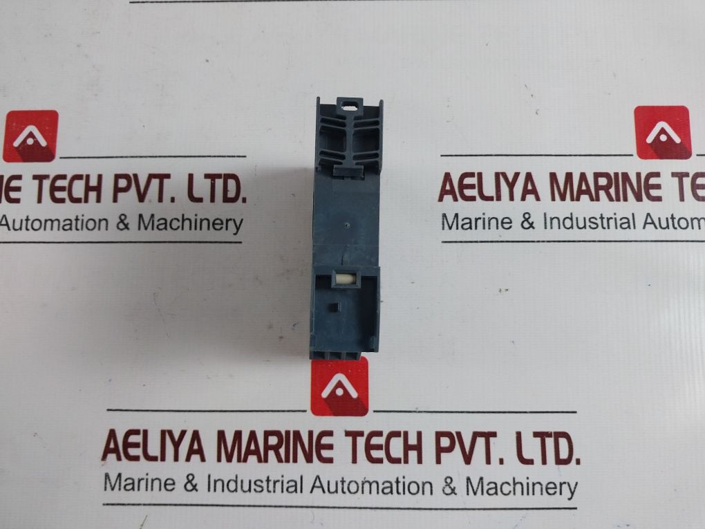 Siemens 3un2100-0an7 Thermistor Protection Relay - Image 7