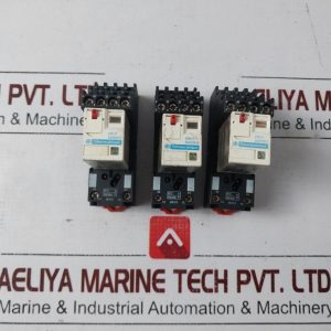 TELEMECANIQUE SCHNEIDER RXM4AB2P7 RELAY WITH BASE