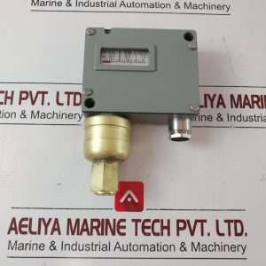 TRAFAG 900.2672.900 PRESSURE SWITCH