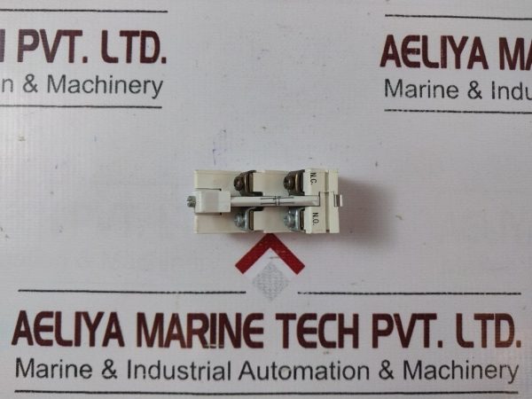 CUTLER-HAMMER J11 AUXILIARY CONTACT BLOCK