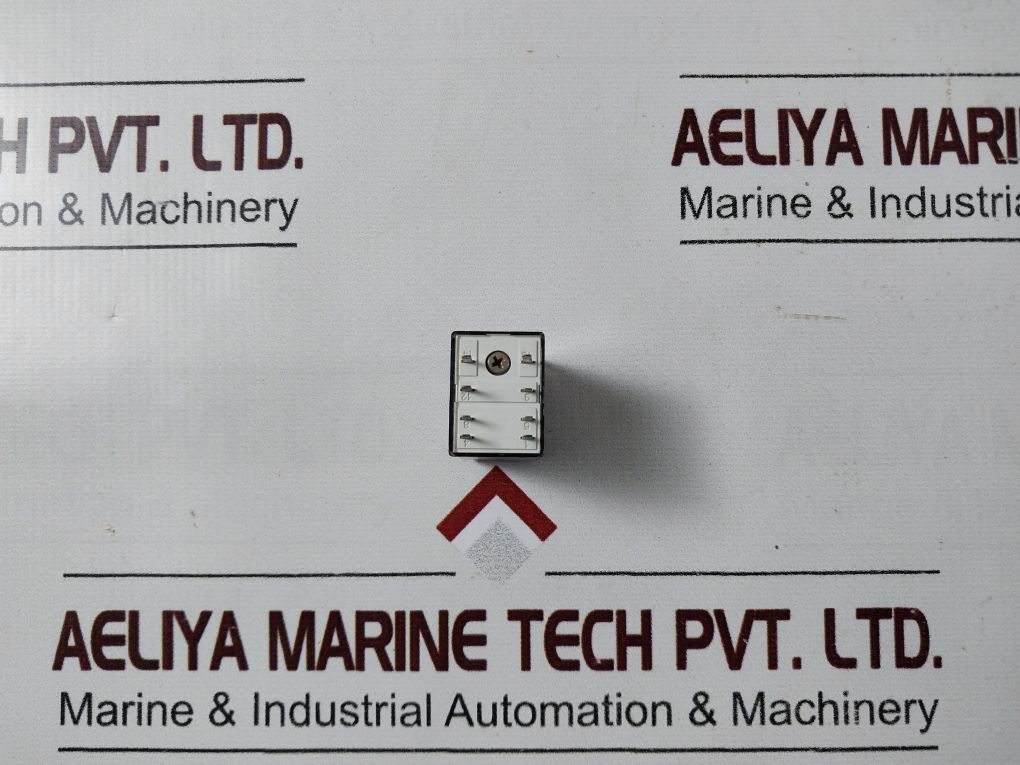 FINDER 55.32.9.024.0040 RELAY