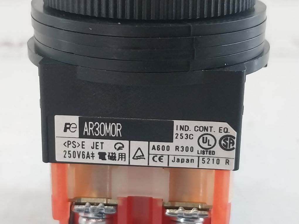 Fuji Electric Ar30m0r-11r Push Button Switch - Image 7