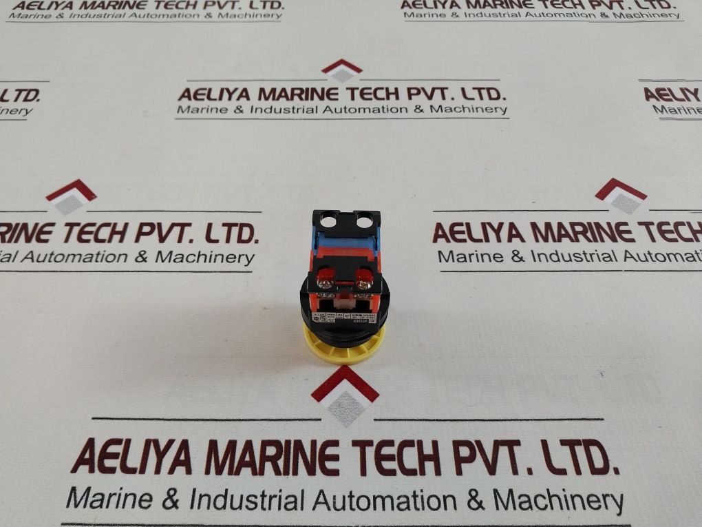 Fuji Electric Ar30m0r-11y Push Button Switch - Image 4