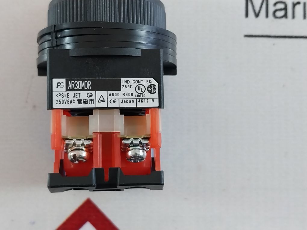 Fuji Electric Ar30m0r-11y Push Button Switch - Image 9