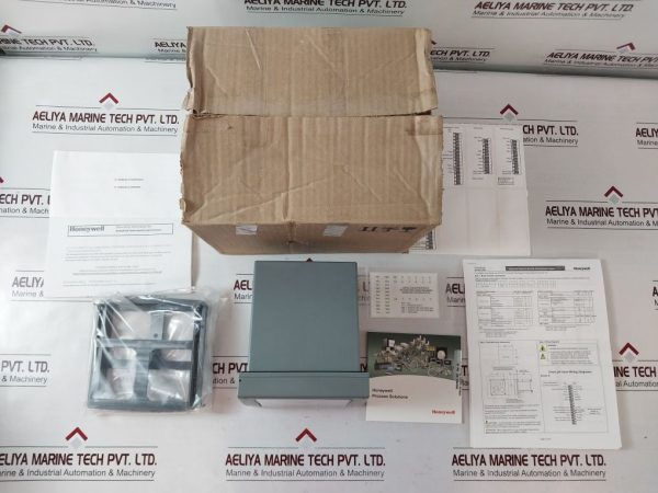 Honeywell Uda2182-db1-db2-nn-n-00c0-ee Dual Input Analytical Analyzer