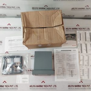 HONEYWELL UDA2182-PH1-CC2-NN-N-00C0-EE-000 UNIVERSAL DUAL ANALYZER