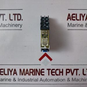 Idec Rj2s-cl-d24 Relay With Socket