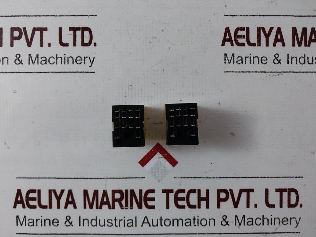 IDEC RU4S-D-D24 RELAY