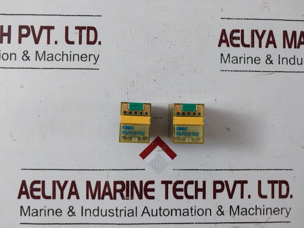 Idec Ru4s-d-d24 Relay