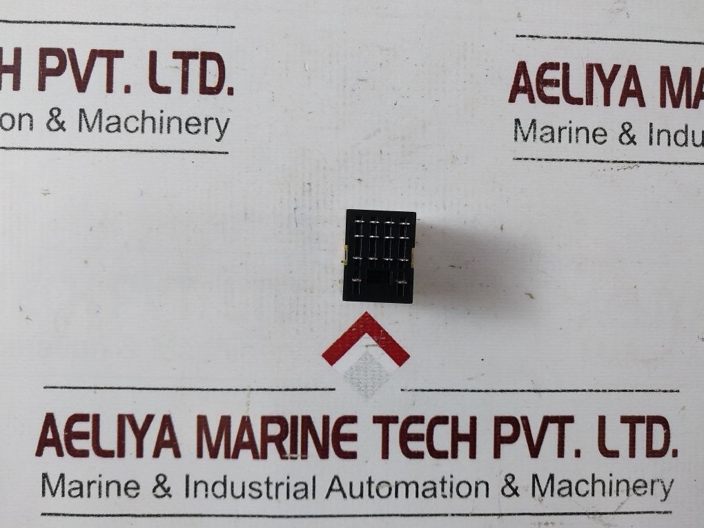 Idec Ru4s-d-d24 Relay - Image 7