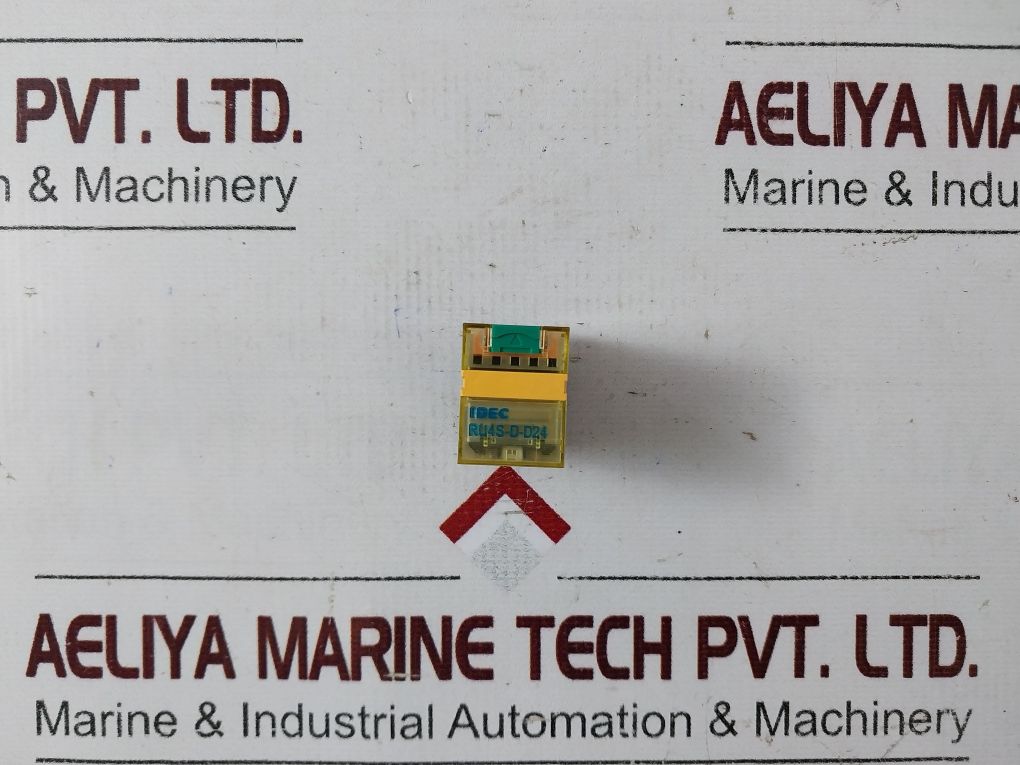 Idec Ru4s-d-d24 Relay - Image 4