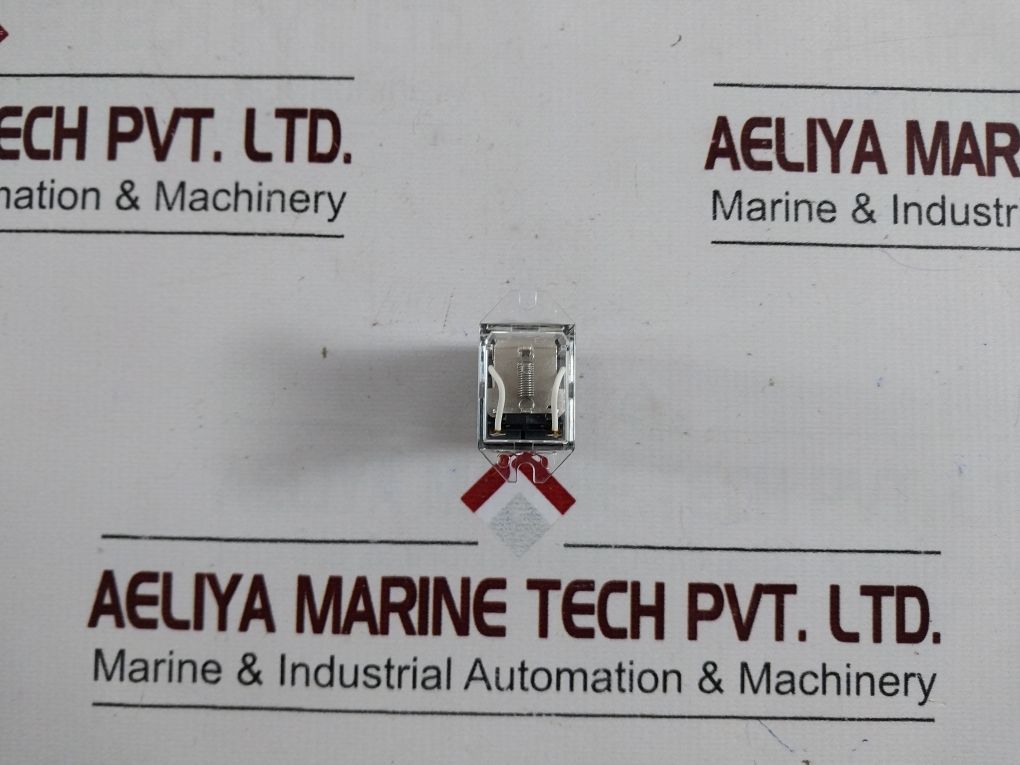 Omron My2f-d-g Relay 24vdc - Image 4