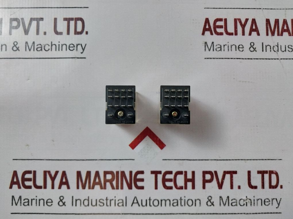 Omron My4i2n Relay