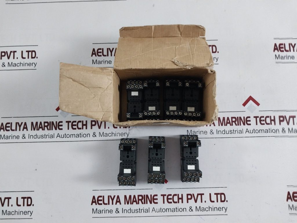 Relpol Gzt4 Relay Socket - Aeliya Marine
