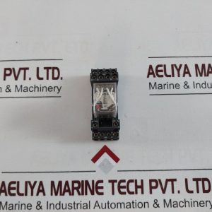 SCHRACK HONEYWELL PT78704 RELAY WITH SOCKET