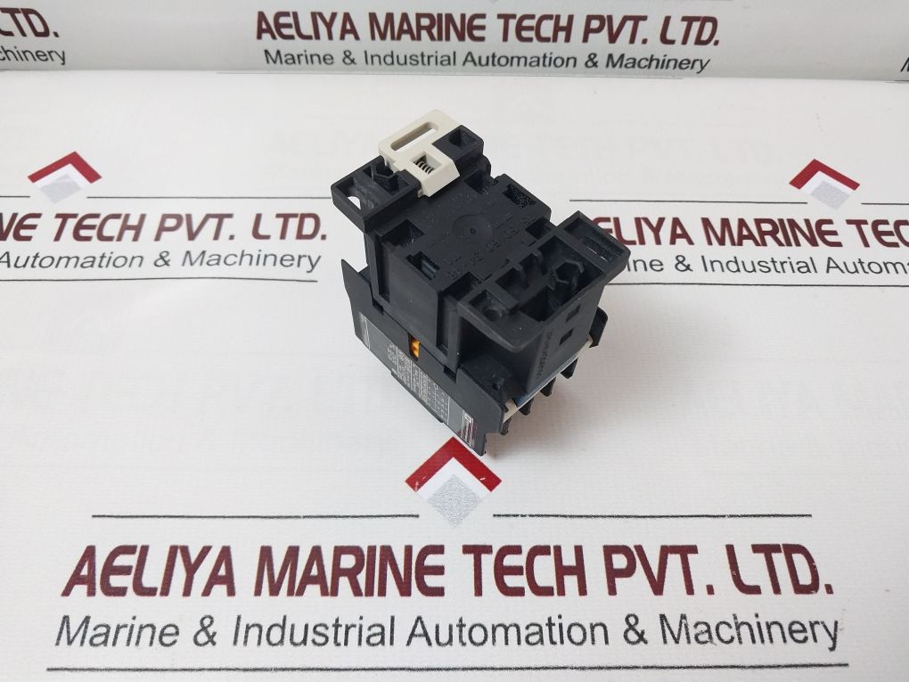 Telemecanique Ca2 Dn 22 Control Relay 10 A - Image 6