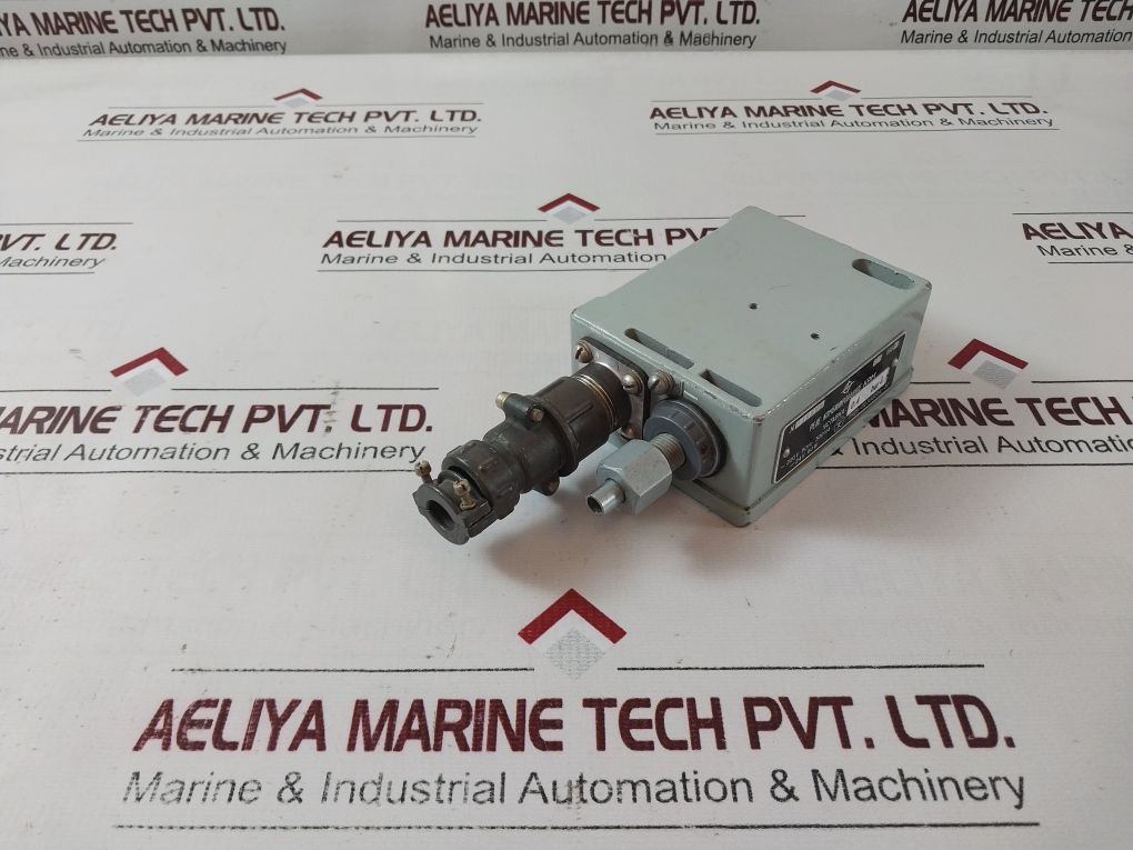 Ty25-02.300024-80 24v 60w Kpm Combined Relay - Image 4