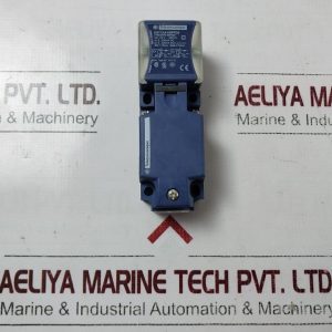 TELEMECANIQUE XS7C4A1MPP20 INDUCTIVE PROXIMITY SENSOR