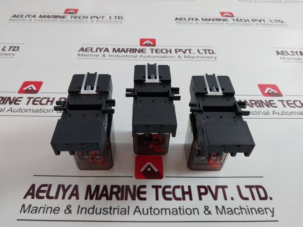 Schrack Rm732615 Relay 115vac - Image 3