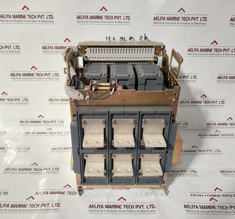 Hyundai Hian 08 Air Circuit Breaker - Image 4