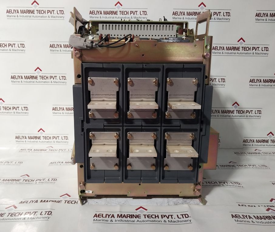 Hyundai Hian 08 Air Circuit Breaker - Image 5