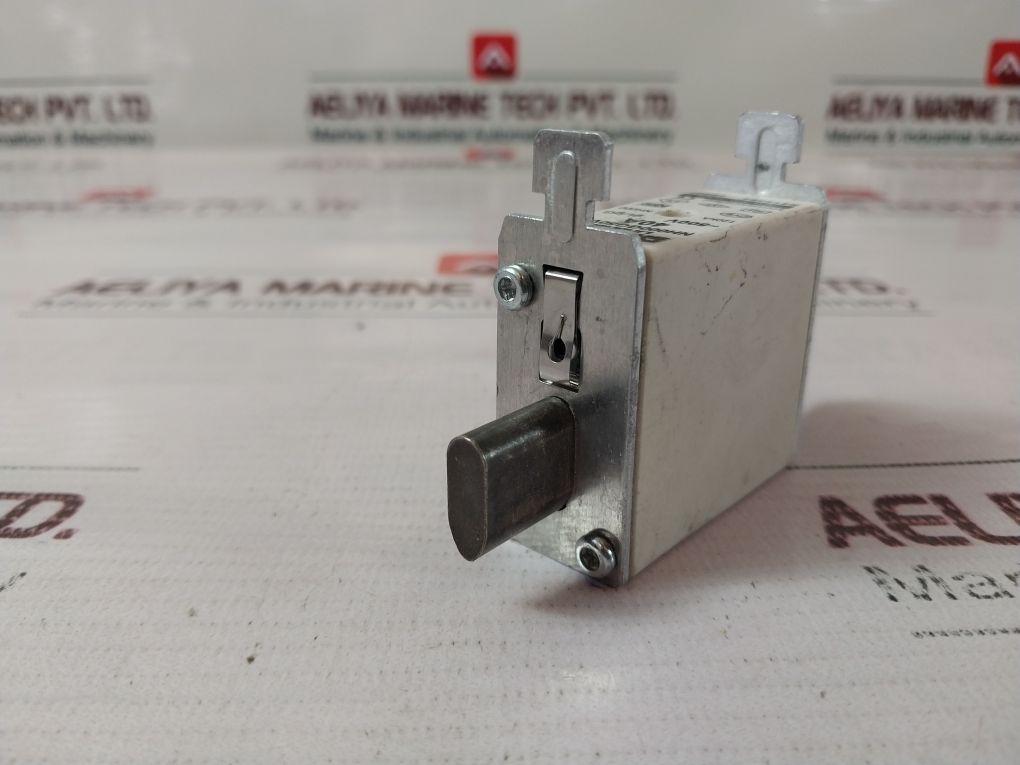 Ferraz Shawmut Lindner Nh000gg50v40 Fuse - Image 11