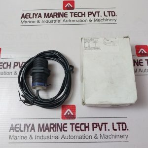 TELEMECANIQUE SCHNEIDER ELECTRIC XS4P30PA370 INDUCTIVE PROXIMITY SENSOR