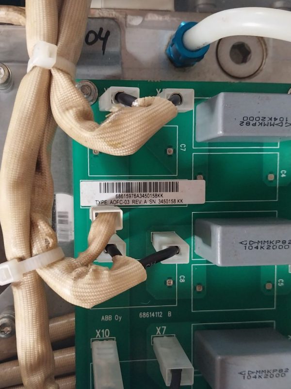 Abb Acs800-104lc-0700-7+e205 Inverter - Image 26