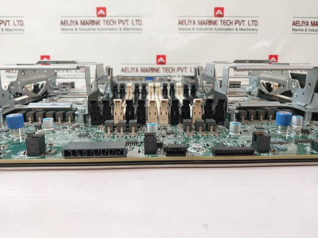 Hp Fxnessn-001p Motherboard 801939-001 - Image 17