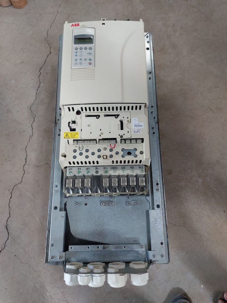 Abb Acs800-01-0205-5+b056+c132 Frequency Converter - Aeliya Marine