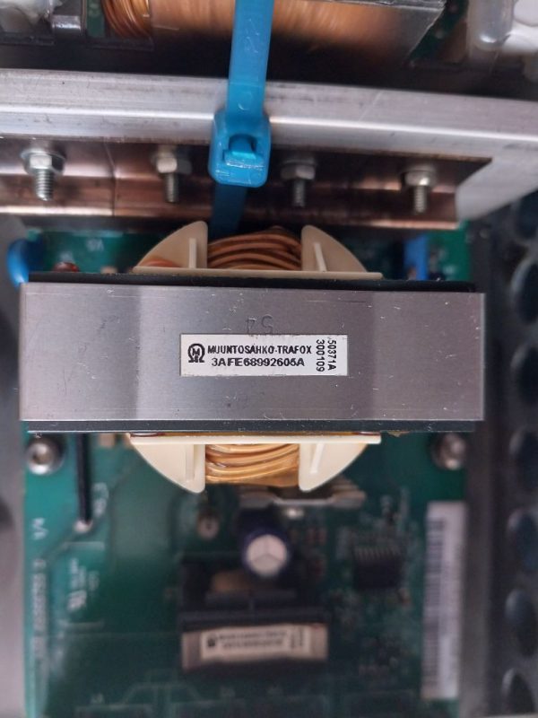 Abb Acs800-104-0580-7+c126+e205+v991 Inverter - Image 51