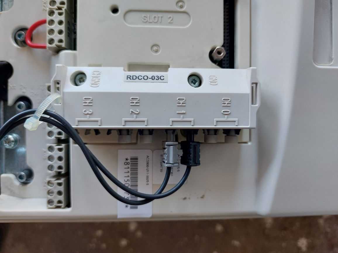 Abb Acs800-u11-0025-5 Drive 68654963 B - Image 13