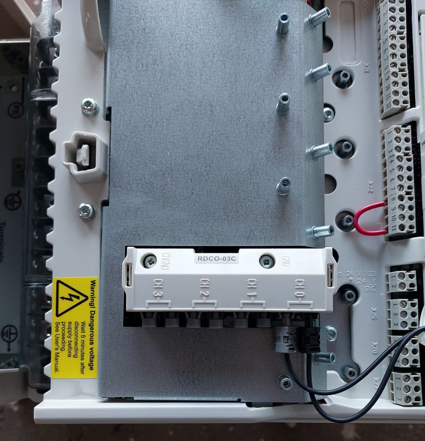 Abb Acs800-u11-0025-5+l502 Drive Cdp312r - Image 12