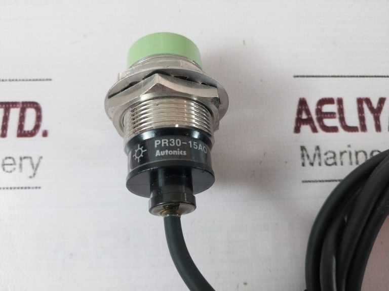 Heschen M30 Inductive Proximity Sensor Switch PR30-10AO Cylindrical Detector 10mm 100-240VAC 2-Wire No (Normally Open) CE - View #4