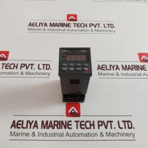 Fuji Electric Pxz4tay2-5vc26-d Temperature Controller