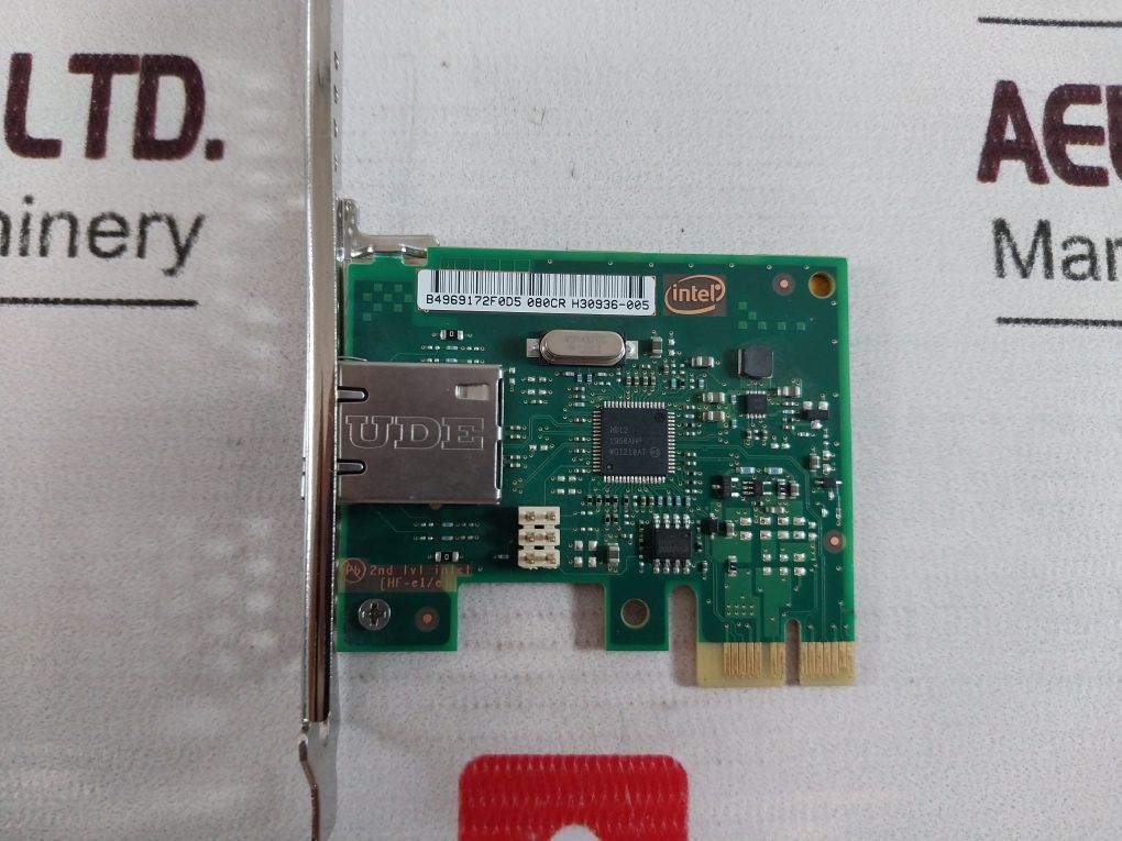 Intel G61372-001 Gigabit Ethernet Network Card - Image 6