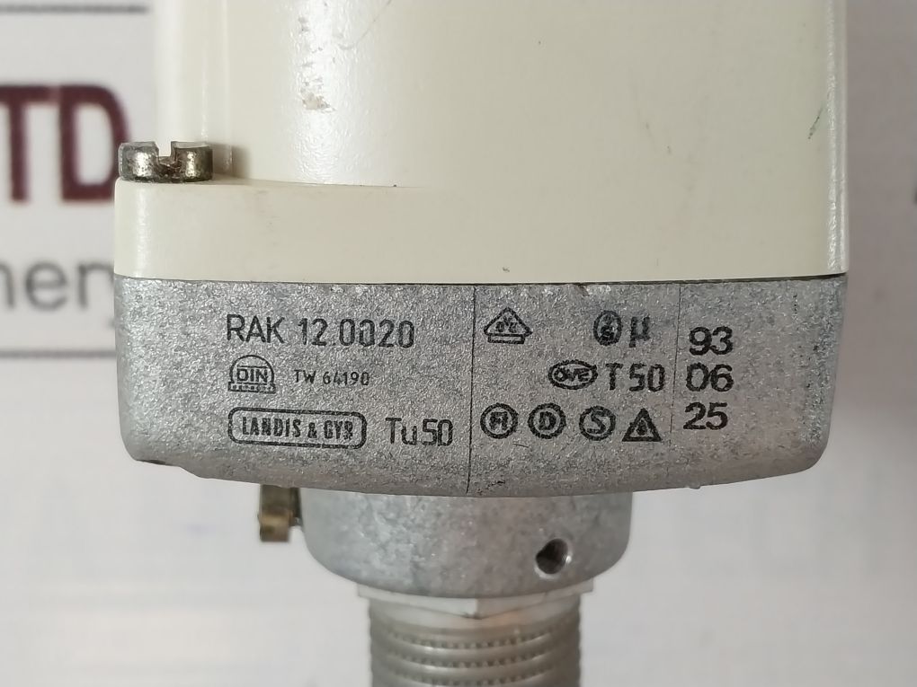 Landis & Gyr Rak 12.0020 Thermostat - Aeliya
