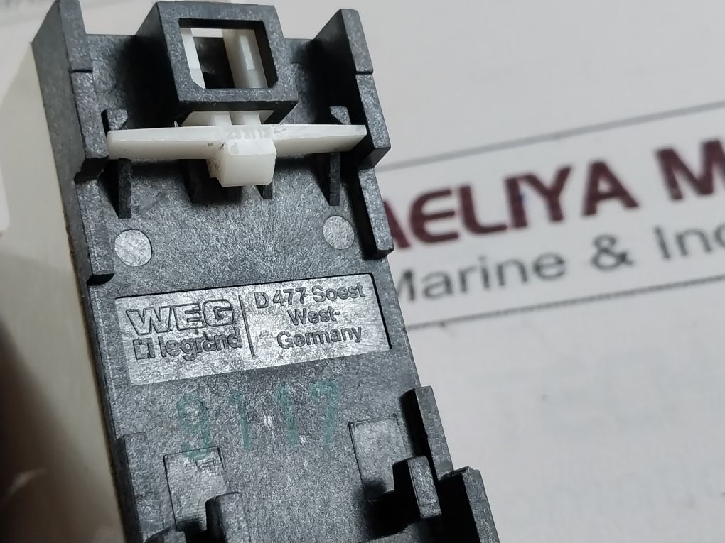 Legrand 049 85 Time Relay Aeliya Marine