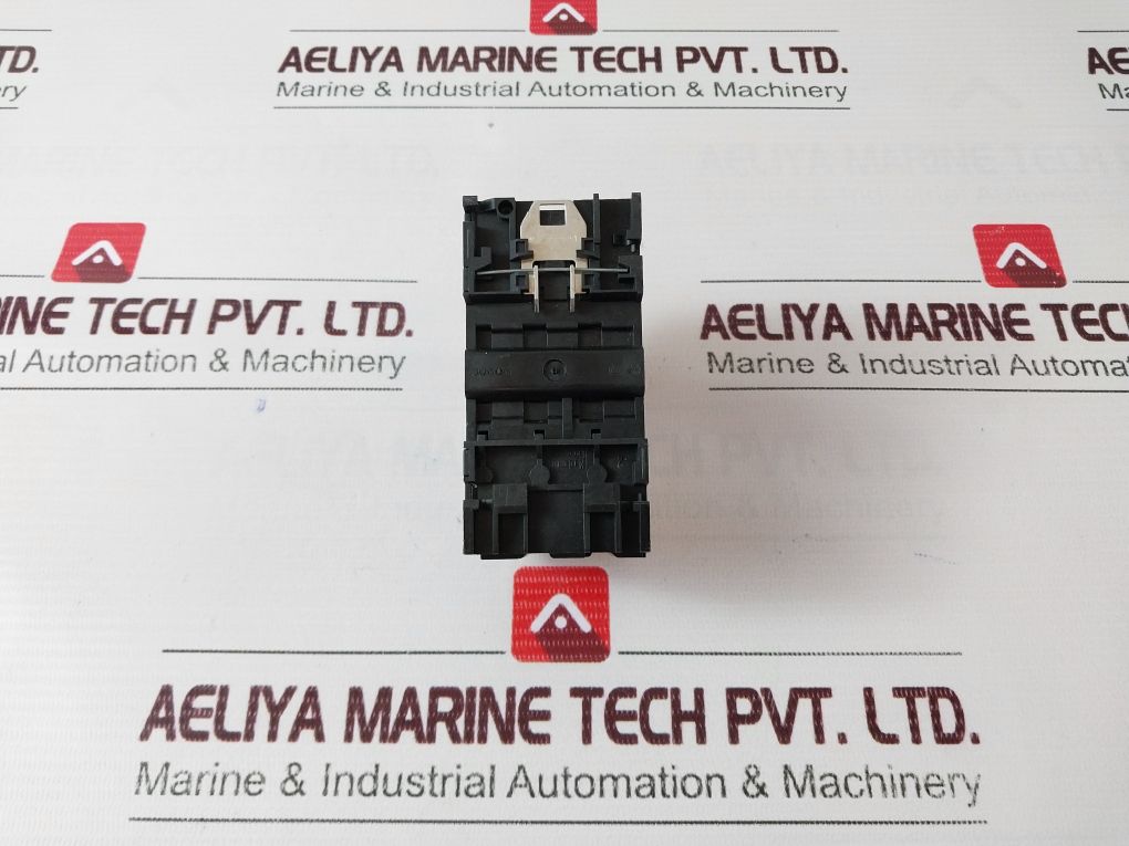 Moeller Pkzm0-1,6 Thermal Magnetic Circuit Breaker - Image 3