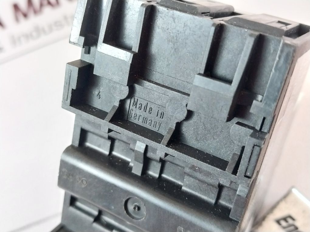 Moeller Pkzm0-1,6 Thermal Magnetic Circuit Breaker - Image 9